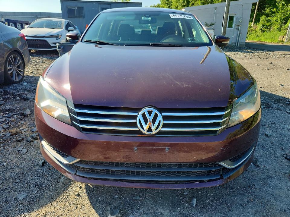 Photo 5 from auction – 2013 VOLKSWAGEN PASSAT with VIN 1VWAP7A38DC043133