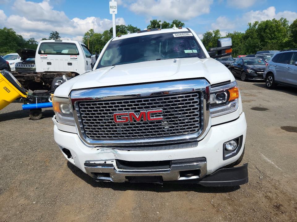 Photo 5 from auction – 2015 GMC SIERRA with VIN 1GT120E83FF667695