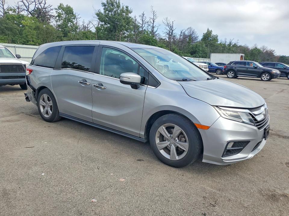 Photo 4 from auction – 2019 HONDA ODYSSEY with VIN 5FNRL6H75KB081228