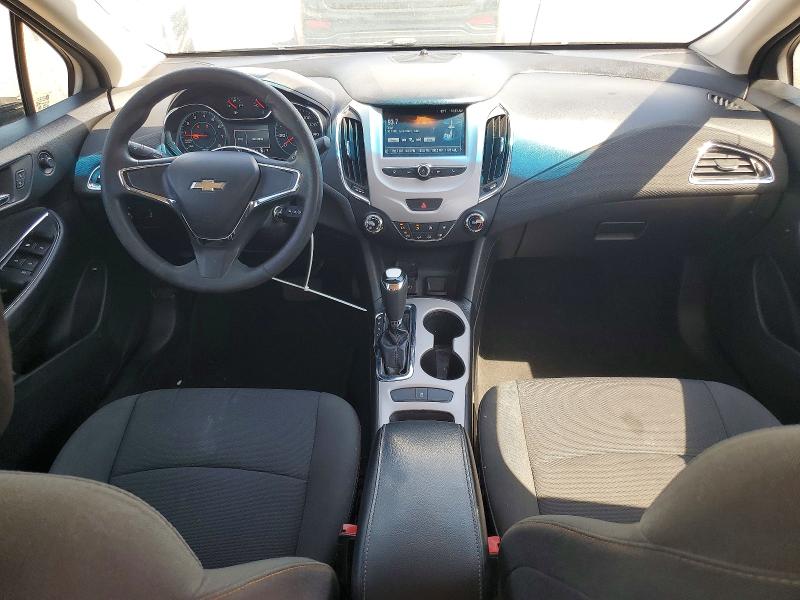 Photo 8 from auction – 2017 CHEVROLET CRUZE with VIN 1G1BC5SM1H7209577