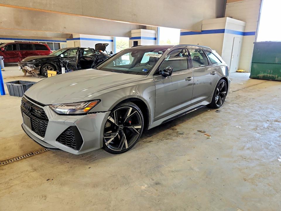 2023 AUDI RS6