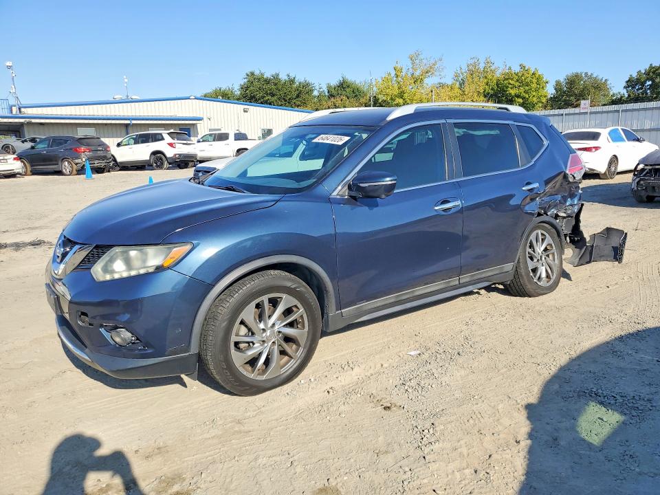 NISSAN ROGUE 2015 مع رقم تعريف المركبة 5N1AT2MT2FC878379 - صورة من المزاد