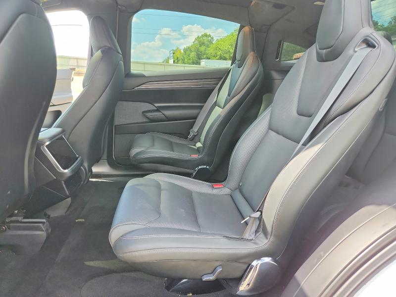 Photo 11 from auction – 2022 TESLA MODEL X with VIN 7SAXCBE67NF332236