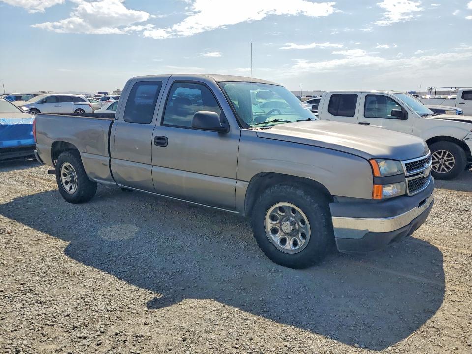 Photo 4 from auction – 2006 CHEVROLET SILVERADO with VIN 1GCEC19X86Z227508