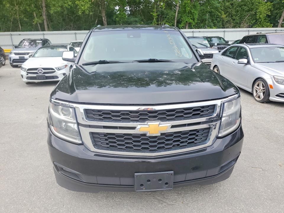 Photo 5 from auction – 2017 CHEVROLET SUBURBAN with VIN 1GNSKHKC6HR308121
