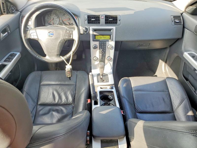Photo 8 from auction – 2011 VOLVO S40 with VIN YV1672MS9B2549324