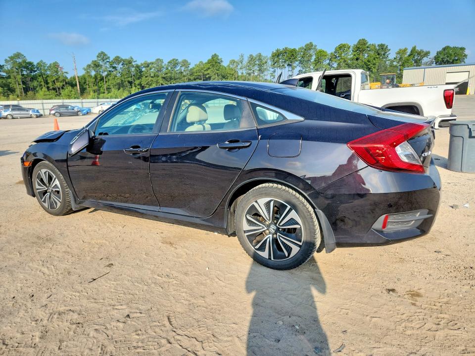 Photo 2 from auction – 2016 HONDA CIVIC with VIN 19XFC1F38GE222439