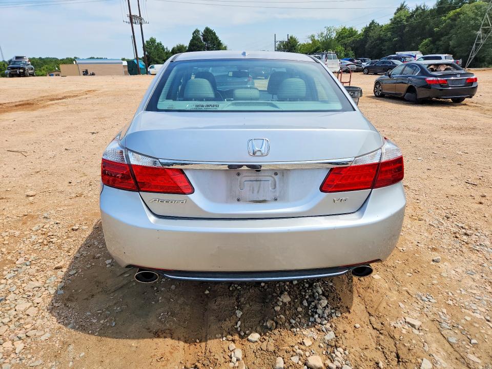 Photo 6 from auction – 2013 HONDA ACCORD with VIN 1HGCR3F80DA040386