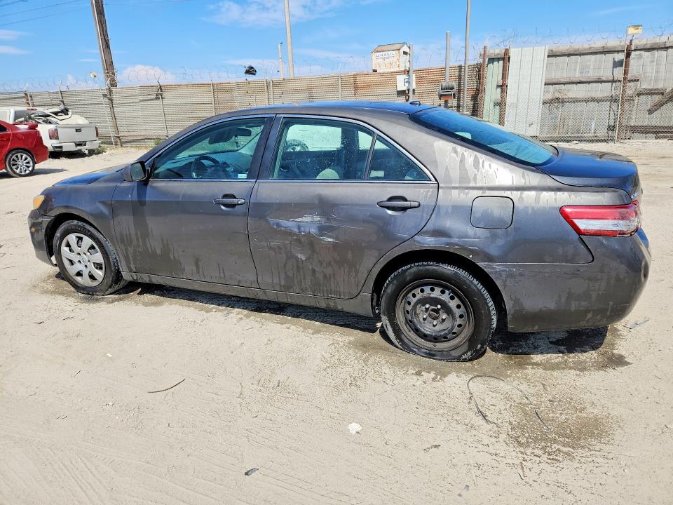 Photo 2 from auction – 2010 TOYOTA CAMRY with VIN 4T1BF3EKXAU006963