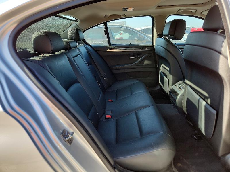 Photo 10 from auction – 2011 BMW 528 with VIN WBAFR1C56BC750000