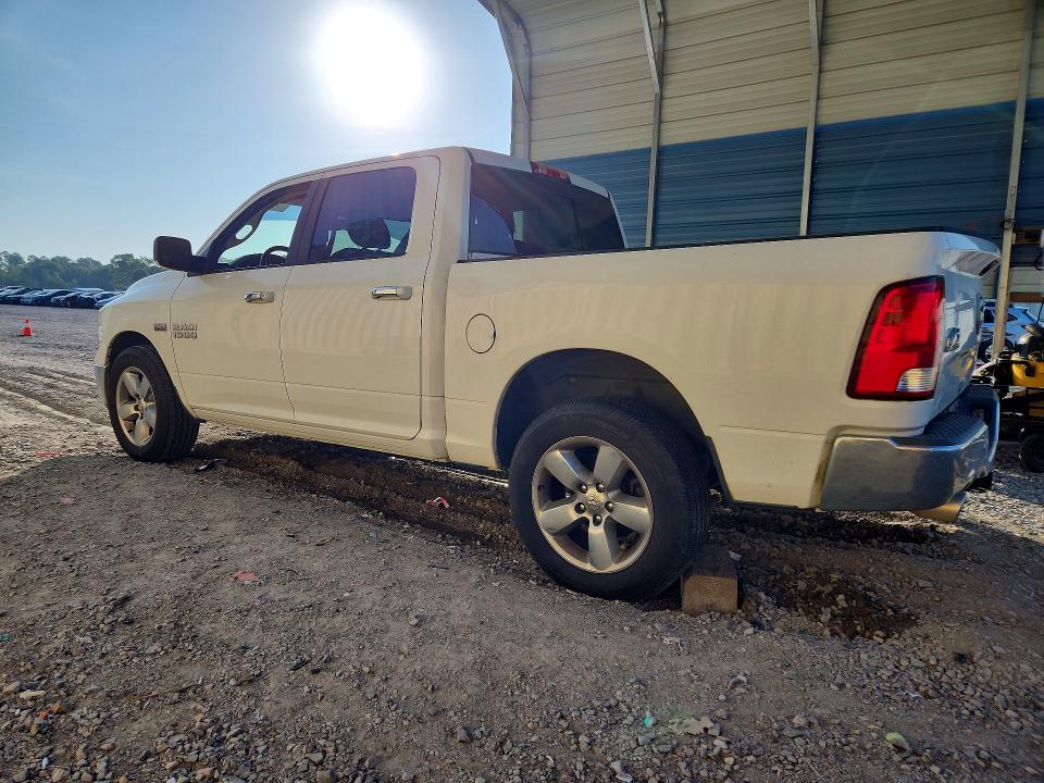 Photo 2 from auction – 2017 RAM 1500 with VIN 3C6RR6LT3HG734376