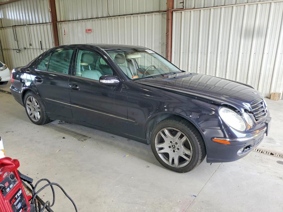Photo 4 from auction – 2003 MERCEDES-BENZ E with VIN WDBUF70J53A181899