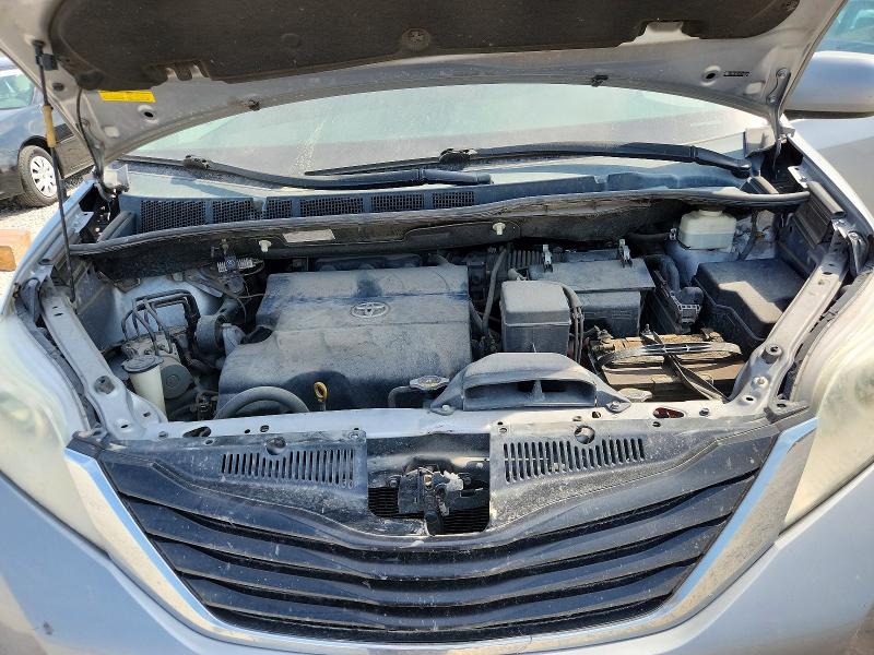 Photo 11 from auction – 2011 TOYOTA SIENNA with VIN 5TDKK3DC4BS119288