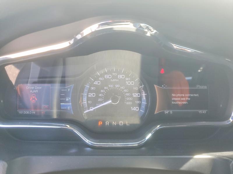Photo 9 from auction – 2015 LINCOLN MKT with VIN 2L1MJ5LK0FBL02756