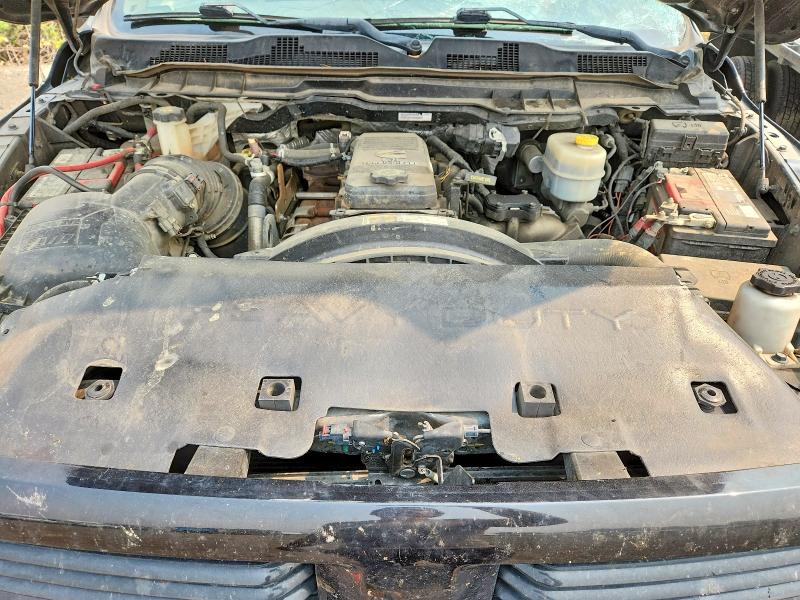 Photo 11 from auction – 2016 RAM 3500 with VIN 3C63R3HL7GG372323