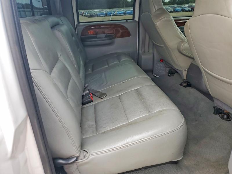 Photo 10 from auction – 2003 FORD F250 with VIN 1FTNW21P63ED22774