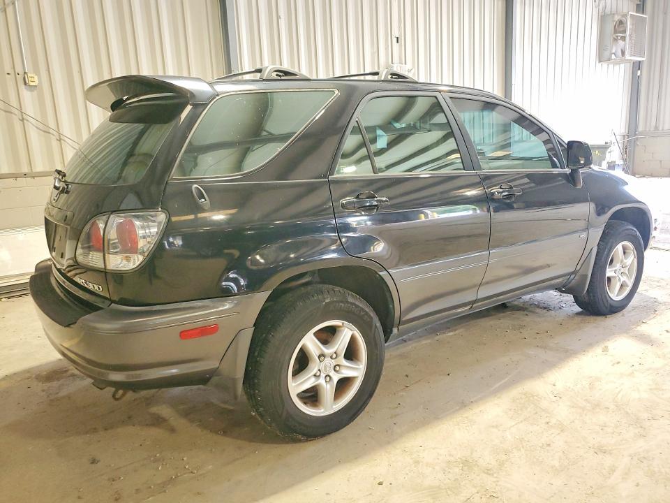 Photo 3 from auction – 2001 LEXUS RX with VIN JTJHF10U110211135