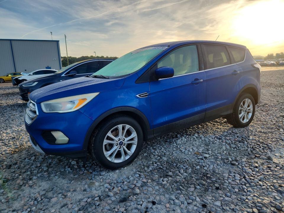 FORD ESCAPE 2017 with VIN 1FMCU0GD4HUD24823 - Photo from auction