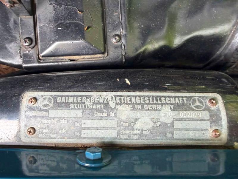 Photo 10 from auction – 1960 MERCEDES-BENZ 180 with VIN 002029
