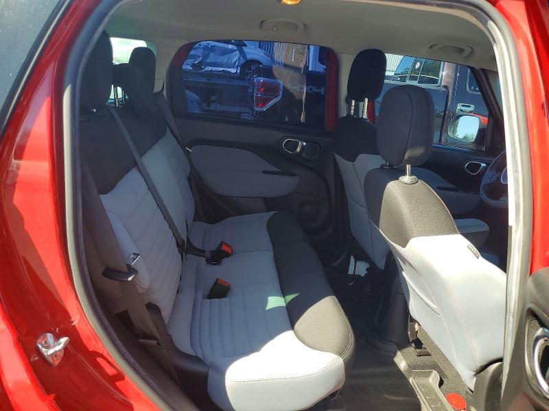 Photo 10 from auction – 2014 FIAT 500L with VIN ZFBCFABH0EZ002129