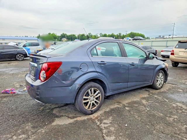 Photo 3 from auction – 2013 CHEVROLET SONIC with VIN 1G1JC5SH5D4229518