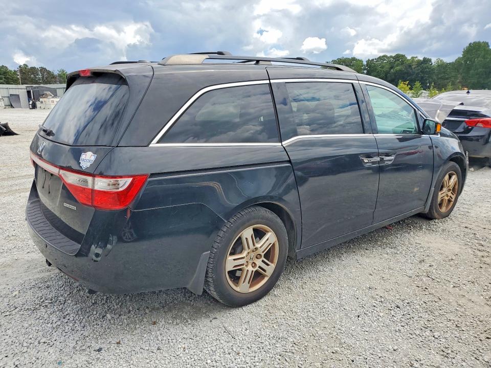 Photo 3 from auction – 2013 HONDA ODYSSEY with VIN 5FNRL5H99DB059487