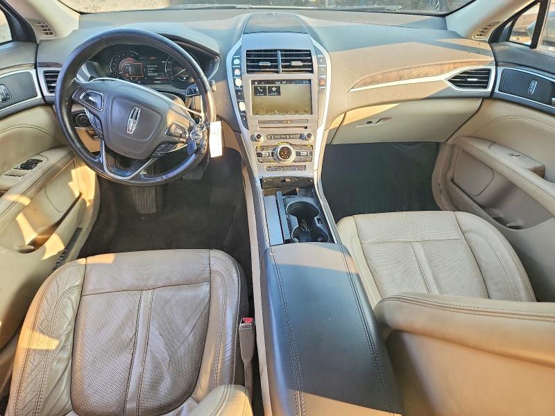 Photo 8 from auction – 2017 LINCOLN MKZ with VIN 3LN6L5FC8HR626998