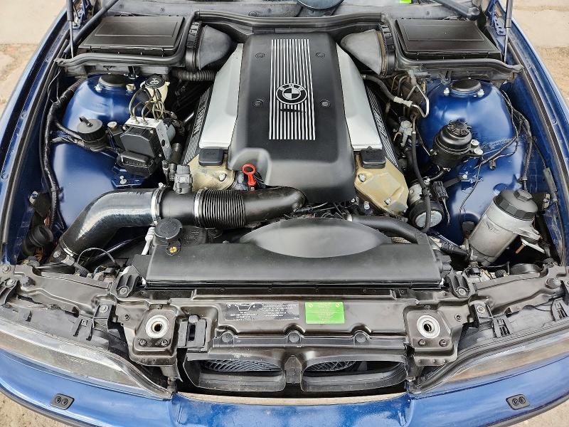 Photo 11 from auction – 2000 BMW 540 with VIN WBADN5340YGC94744