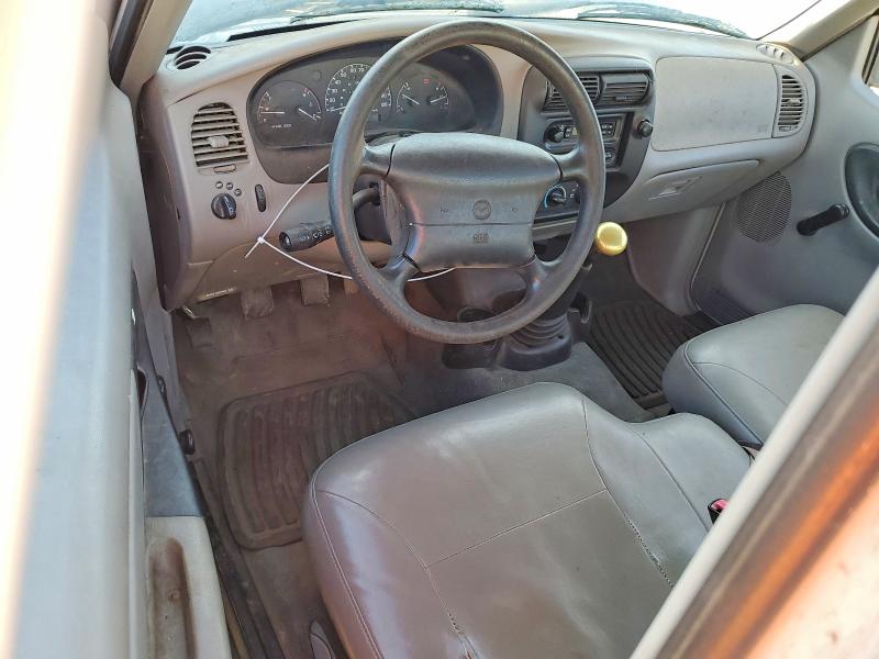 Photo 8 from auction – 1999 MAZDA B2500 with VIN 4F4YR12C8XTM00362