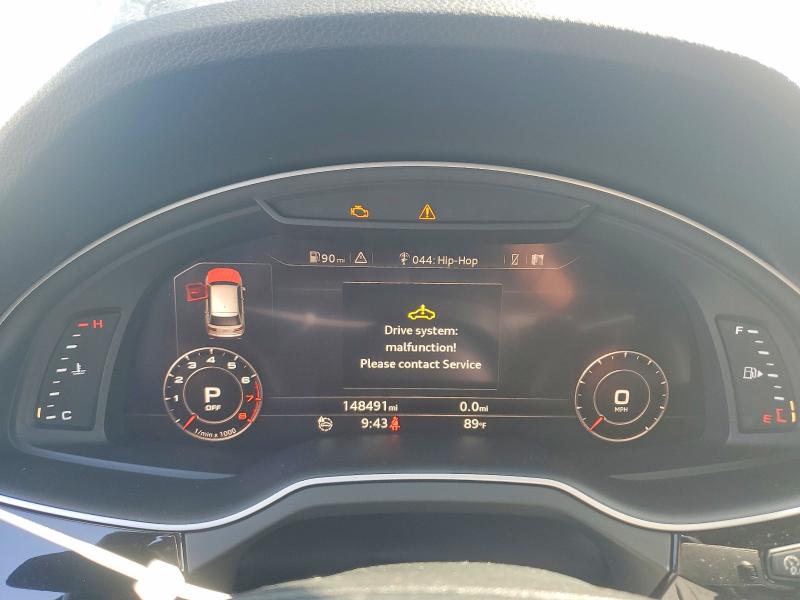 Photo 9 from auction – 2017 AUDI Q7 with VIN WA1VAAF78HD001697