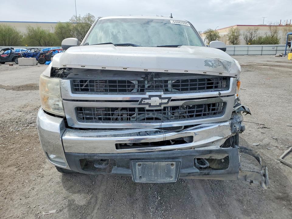 Photo 5 from auction – 2008 CHEVROLET SILVERADO with VIN 1GCHK23628F211685