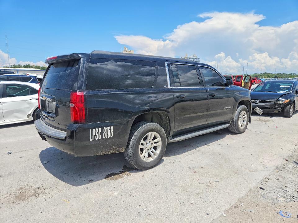 Photo 3 from auction – 2017 CHEVROLET SUBURBAN with VIN 1GNSCHKC0HR207489