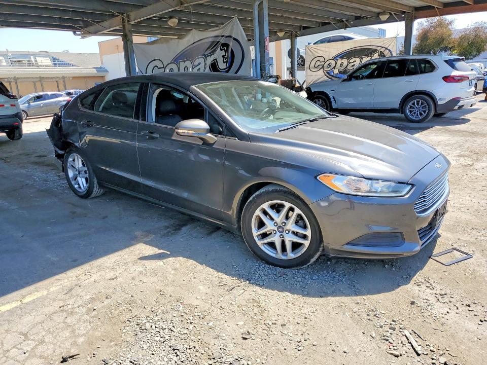 Foto 4 de la subasta – 2016 FORD FUSION con VIN 3FA6P0H75GR386891
