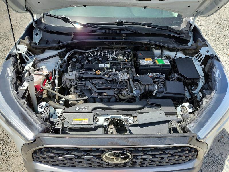 Photo 12 from auction – 2022 TOYOTA COROLLA CROSS with VIN 7MUDAAAG1NV005055