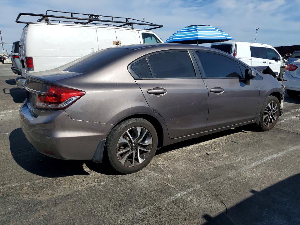 Photo 3 from auction – 2013 HONDA CIVIC with VIN 19XFB2F81DE202999