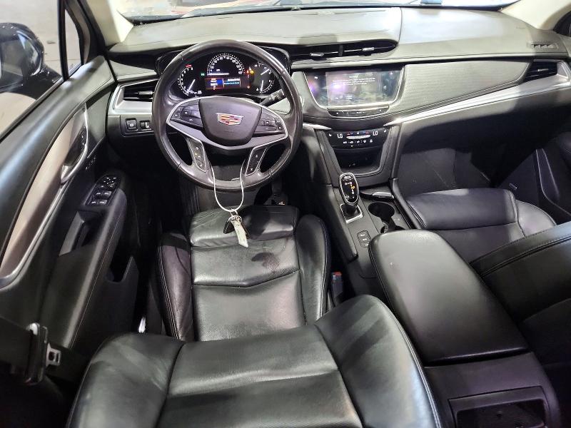 Photo 8 from auction – 2017 CADILLAC XT5 with VIN 1GYKNDRS3HZ298034