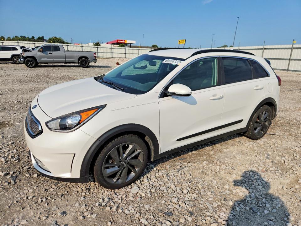 KIA NIRO 2017 مع رقم تعريف المركبة KNDCC3LC6H5079846 - صورة من المزاد