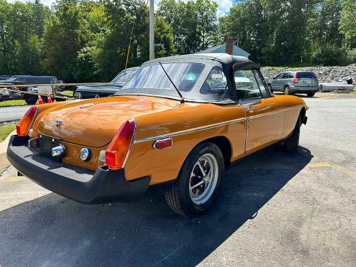 Photo 3 from auction – 1974 MGB ROADSTER with VIN GHN5UE3604876