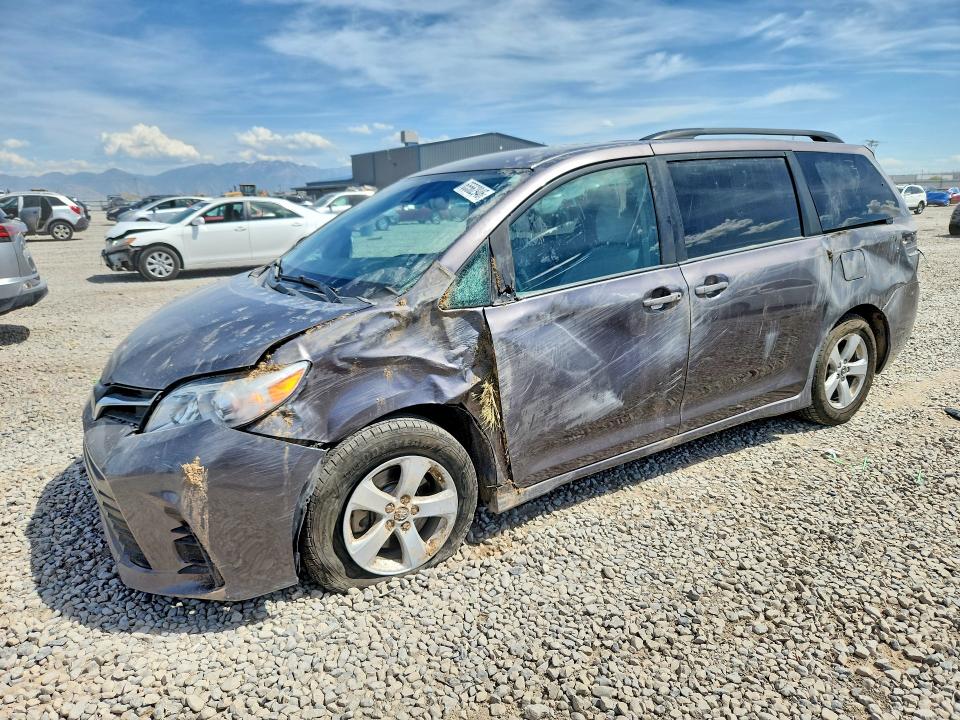 2019 TOYOTA SIENNA - Търг №65562946