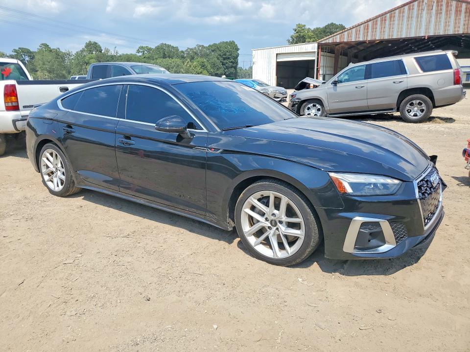 Photo 4 from auction – 2024 AUDI A5 with VIN WAUFACF58RA080471