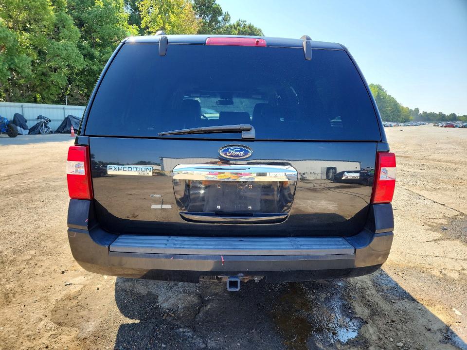 Photo 6 from auction – 2010 FORD EXPEDITION with VIN 1FMJU1K57AEA25100