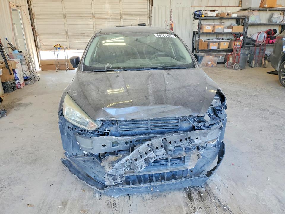 Photo 5 from auction – 2015 FORD FOCUS with VIN 1FADP3E25FL356966