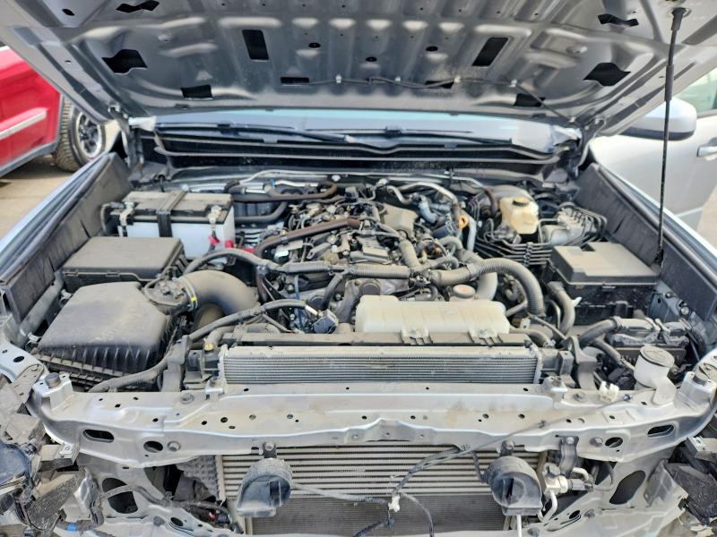 Photo 11 from auction – 2024 TOYOTA TACOMA with VIN 3TYKB5FN5RT002313