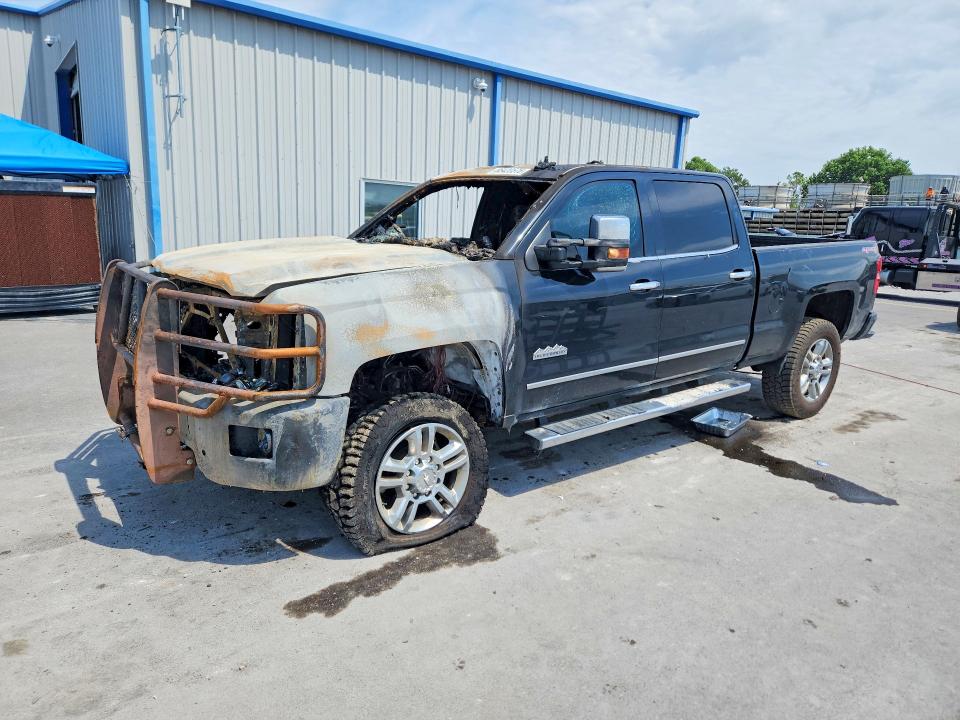 CHEVROLET SILVERADO 2016 with VIN 1GC1KXE8XGF234790 - Photo from auction