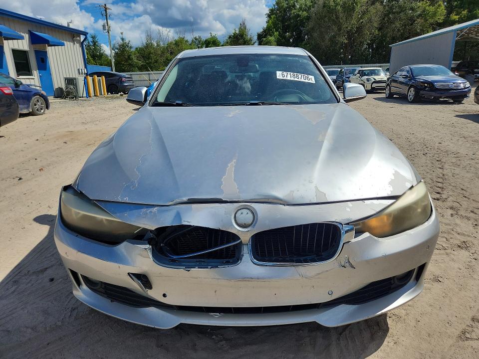 Photo 5 from auction – 2014 BMW 328 with VIN WBA3D3C5XEK155769