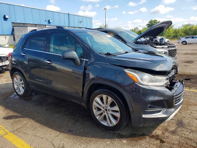 Photo 4 from auction – 2017 CHEVROLET TRAX with VIN 3GNCJMSB9HL219769