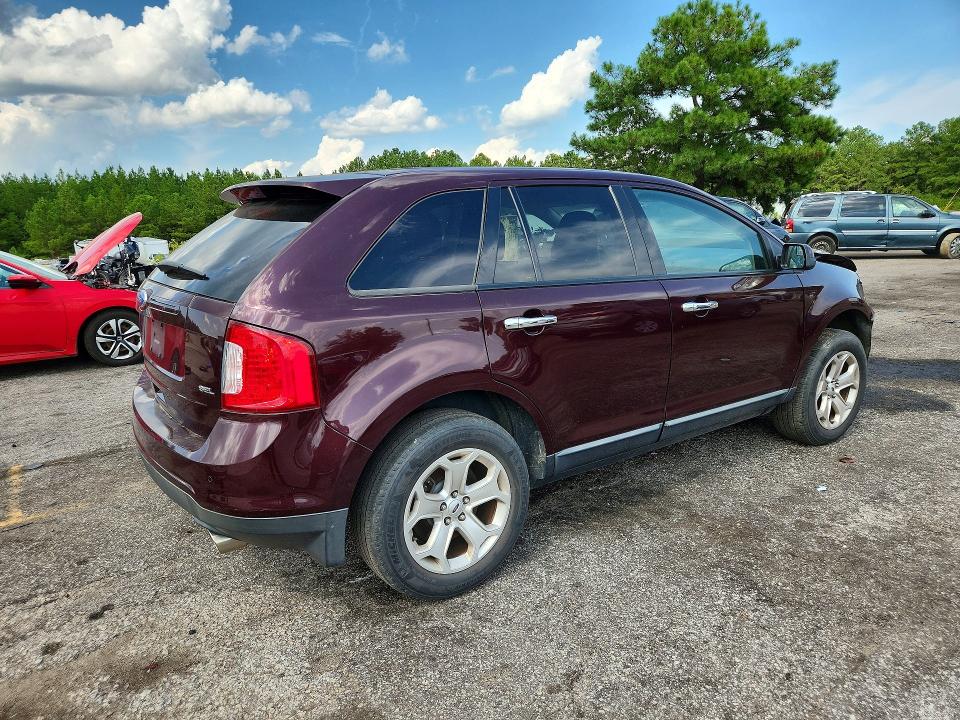 Photo 3 from auction – 2011 FORD EDGE with VIN 2FMDK3JC6BBB21098