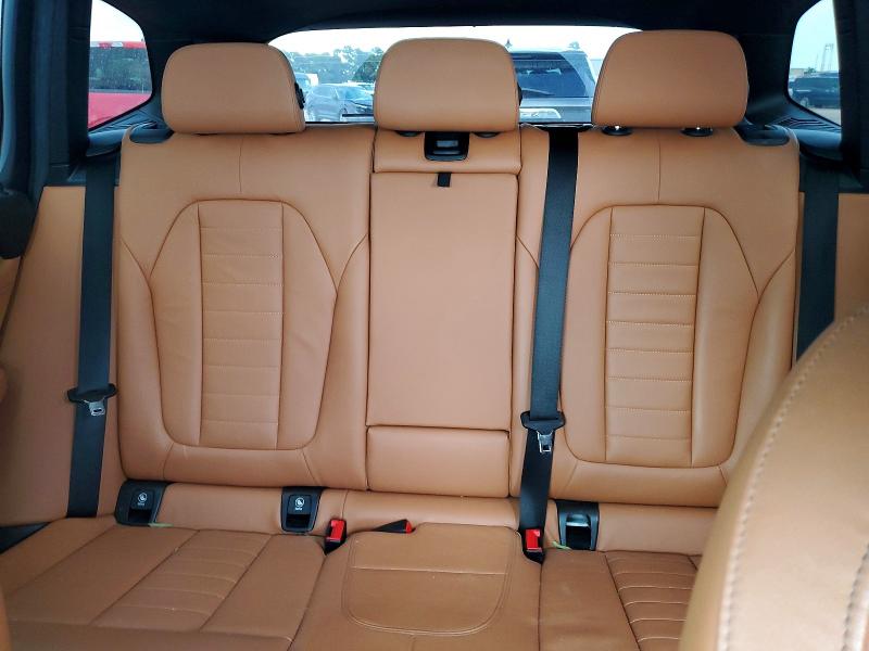Photo 10 from auction – 2019 BMW X3 with VIN 5UXTR7C56KLF25991