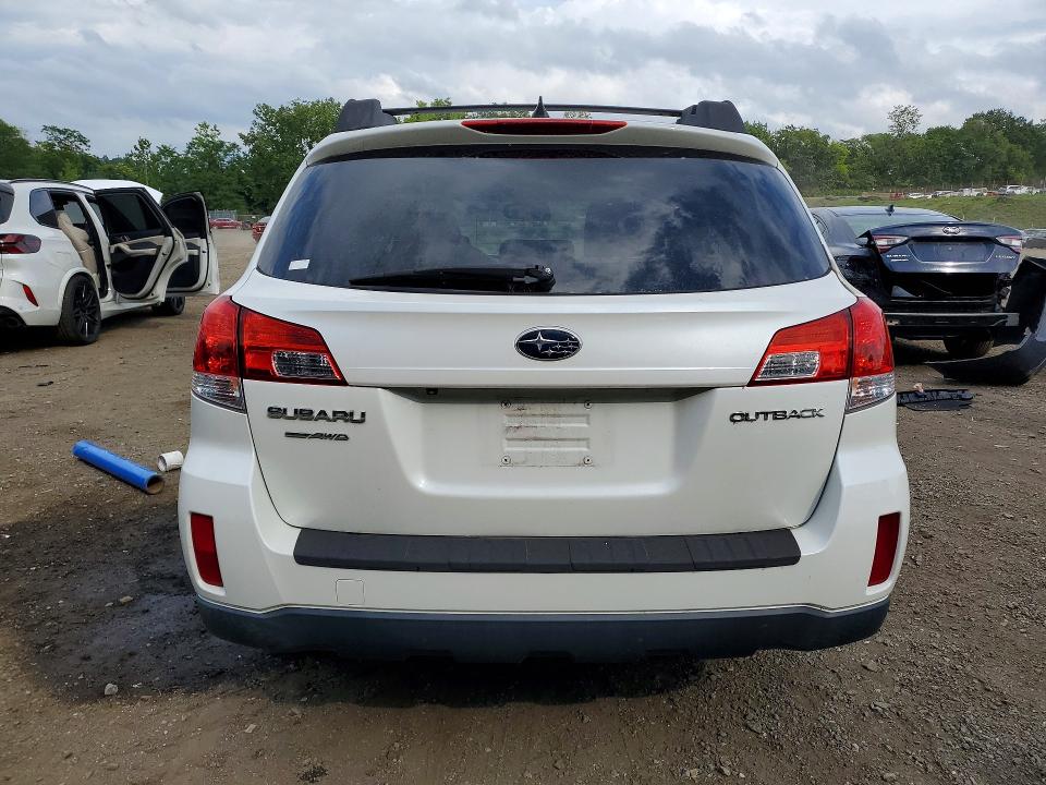 Photo 6 from auction – 2013 SUBARU OUTBACK with VIN 4S4BRCLC4D3289566