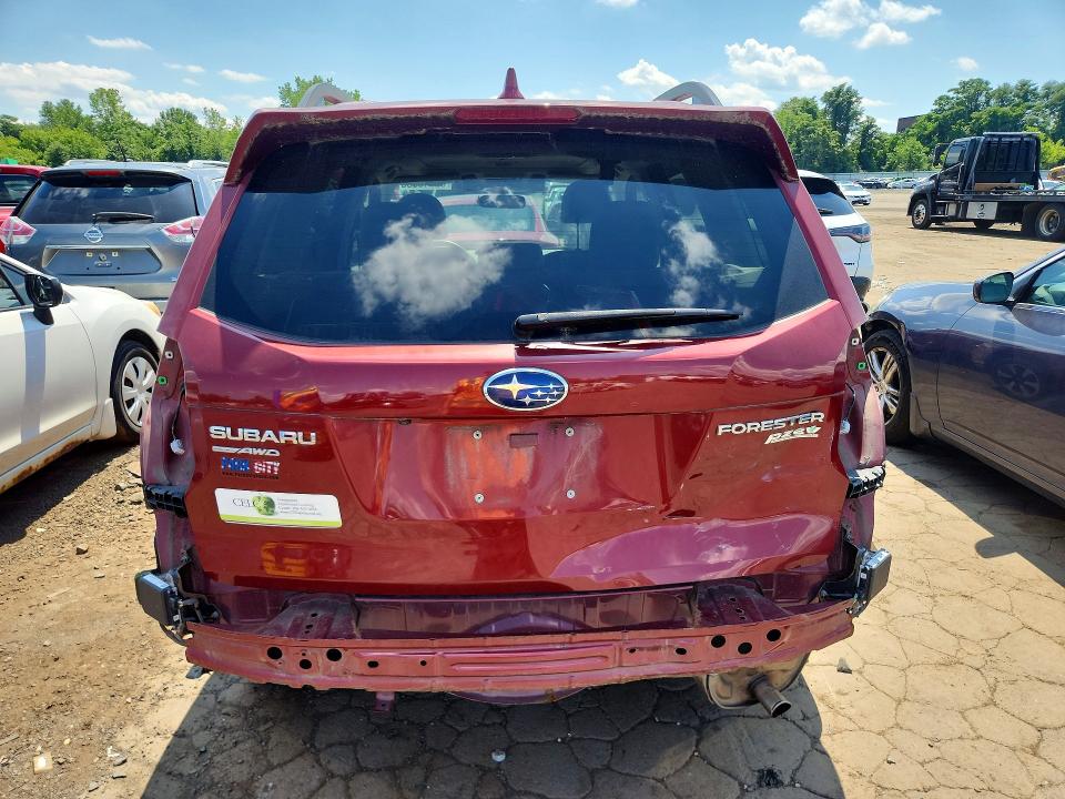 Photo 6 from auction – 2017 SUBARU FORESTER with VIN JF2SJAGC7HH495775